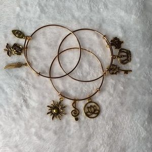 Handmade Jewelry 🦋💕🌸.